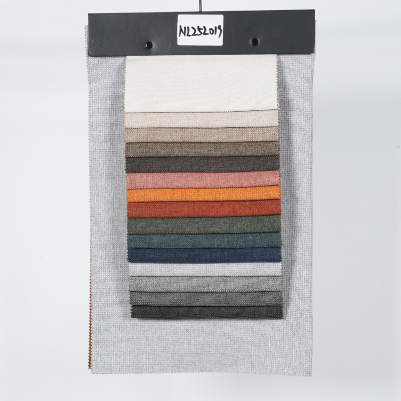 Nakakagiling na Surface Polyester Sofa Fabric